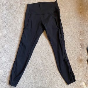 Lulu lemon ruched black leggings size 8